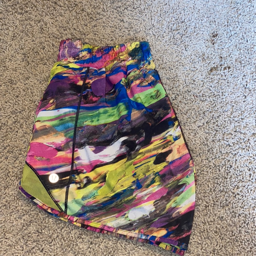 Lululemon Hotty Hot 4” Shorts